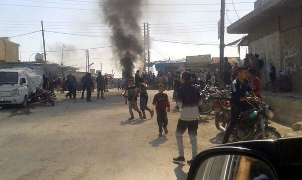 الشدادي تنتفض ضد الأمريكي.. وقسد تعتقل عشرات العرب وتغلق أفرانا بالحسكة... صور - سبوتنيك عربي