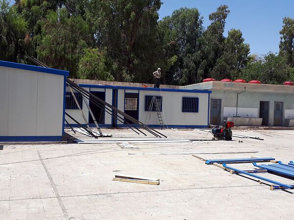 تنظيم قسد يغلق 2154 مدرسة سورية في الحسكة ويمنح بعضها للجيش الأمريكي تنظيم قسد يغلق 2154 مدرسة سورية في الحسكة ويمنح بعضها للجيش الأمريكي - سبوتنيك عربي