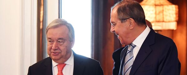 وزير الخارجية الروسي سيرغي لافروف والأمين العام للأمم المتحدة أنطونيو غوتيريش - سبوتنيك عربي