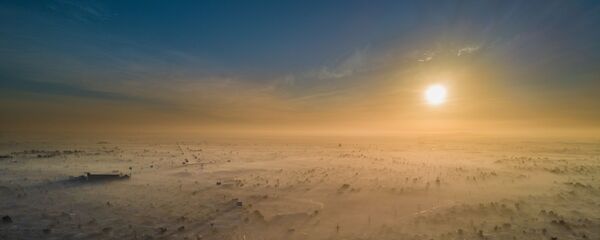 صورة بعنوان السنة الجديدة الملوثة، للمصور إليود جيل سامانيغو، الذي فاز في فئة جائزة المدن المستدامة لعام 2019، في مسابقة المصور البيئي لعام 2019 - سبوتنيك عربي