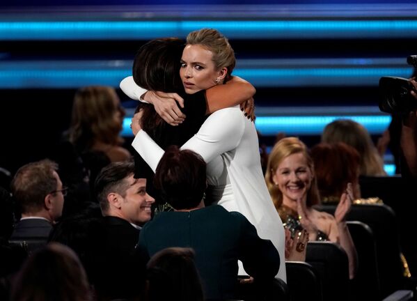 الممثلة جودي كومر في حفل توزيع جوائز إيمي في لوس أنجلوس، الولايات المتحدة 22 سبتمبر 2019 - سبوتنيك عربي