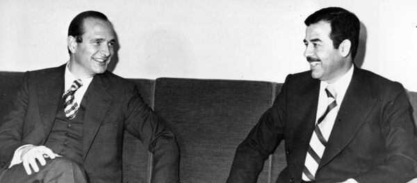 صدام حسين وجاك شيراك - سبوتنيك عربي