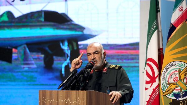 قائد الحرس الثوري الإيراني اللواء حسين سلامي قائد الحرس الثوري الإيراني اللواء حسين سلامي - سبوتنيك عربي