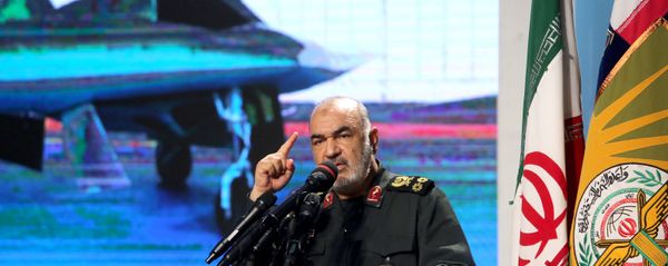 قائد الحرس الثوري الإيراني اللواء حسين سلامي - سبوتنيك عربي