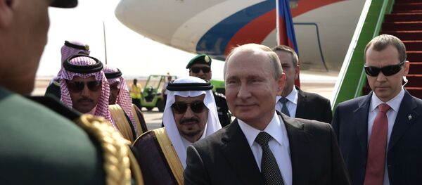 وصول الرئيس الروسي فلاديمير بوتين إلى الرياض، السعودية 14 أكتوبر 2019 - سبوتنيك عربي