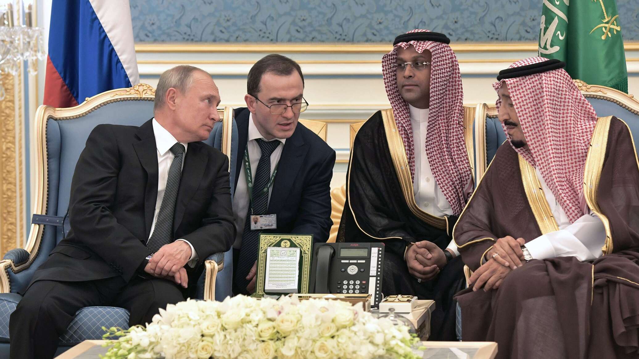 بوتين يبعث رسالة خطية إلى العاهل السعودي