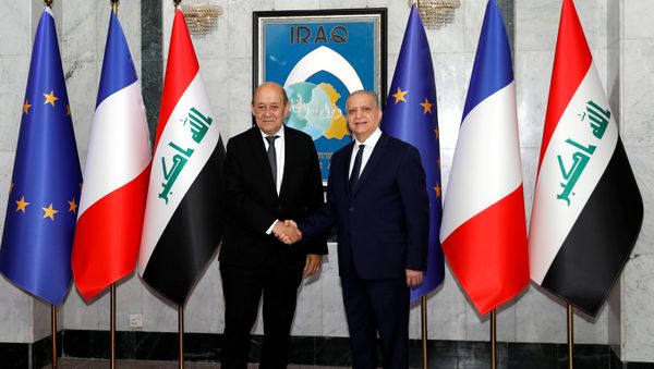 وزير الخارجية الفرنسي، جان إيف لو دريان، مع وزير الخارجية العراقي محمد علي الحكيم وزير الخارجية الفرنسي، جان إيف لو دريان، مع وزير الخارجية العراقي محمد علي الحكيم - سبوتنيك عربي