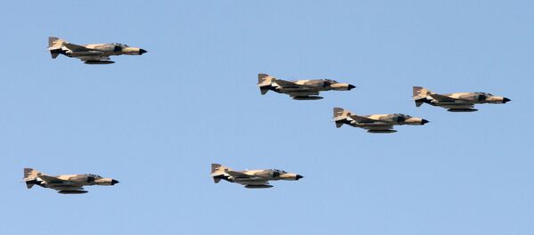 سرب طائرات تابعة لقوات الجيش الإيراني - سبوتنيك عربي