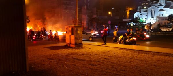 احتجاجات في منتصف بيروت في لبنان - سبوتنيك عربي