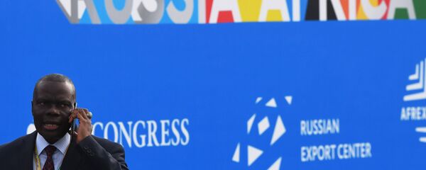 قمة روسيا- إفريقيا والمنتدى الاقتصادي الروسي- الأفريقي في سوتشي، 23 أكتوبر 2019 - سبوتنيك عربي