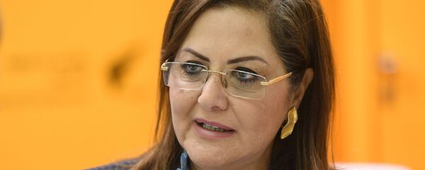 هالة حلمي السعيد وزيرة التخطيط والمتابعة والإصلاح الإداري المصرية خلال مقابلة مع وكالة سبوتنيك في المنتدى الاقتصادي الروسي الأفريقي في سوتشي - سبوتنيك عربي