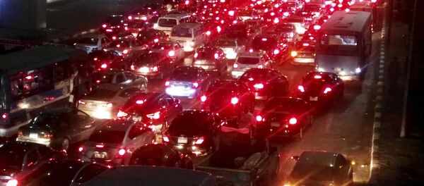 زحام مروري في شوارع القاهرة بسبب موجة الأمطار الغزيرة - سبوتنيك عربي