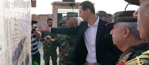 زيارة الرئيس بشار الأسد إلى ريف إدلب الجنوبي المحرر، سوريا زيارة الرئيس بشار الأسد إلى ريف إدلب الجنوبي المحرر، سوريا - سبوتنيك عربي