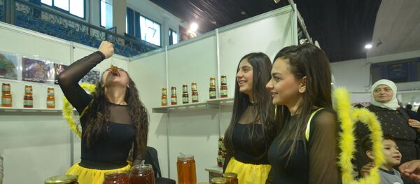مهرجان العسل الذي أقامه اتحاد النحالين العرب- أمانة سوريا - سبوتنيك عربي