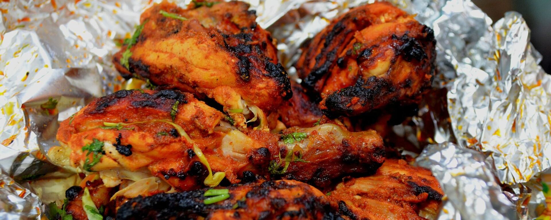 الدجاج بورق الألمنيوم الدجاج بورق الألمنيوم - سبوتنيك عربي, 1920, 17.12.2021