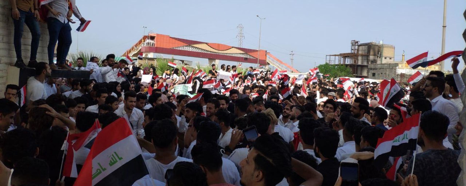 تظاهرات الطلاب في بغداد، العراق أكتوبر 2019 تظاهرات الطلاب في بغداد، العراق أكتوبر 2019 - سبوتنيك عربي, 1920, 20.02.2022