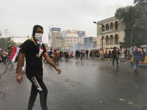 بالصور... حقائق مروعة مع ارتفاع حصيلة القتلى المتظاهرين في بغداد بالصور... حقائق مروعة مع ارتفاع حصيلة القتلى المتظاهرين في بغداد - سبوتنيك عربي
