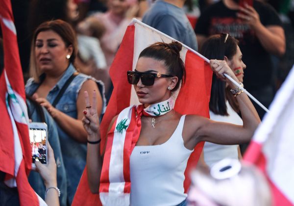 الاحتجاجات النسائية مكون مهم في الحراك الشعبي العربي - سبوتنيك عربي