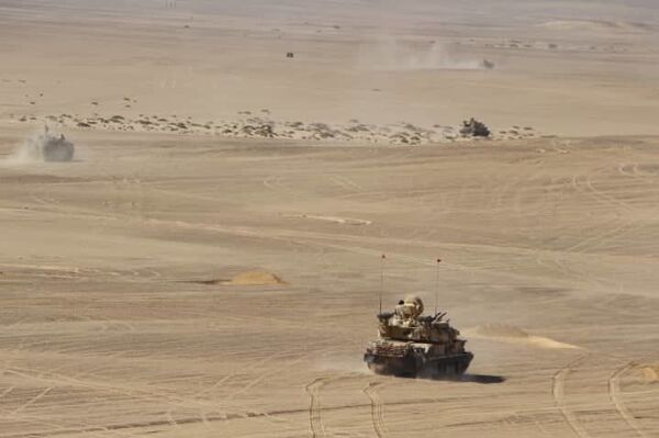 سهم الصداقة 1... وحدات الدفاع الجوي المصرية الروسية تحمي تشكيلات مدرعة أثناء تقدمها - سبوتنيك عربي