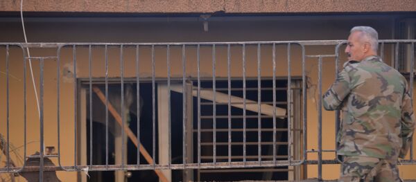 تداعيات القصف الإسرائيلي على حي المزة في دمشق - سبوتنيك عربي