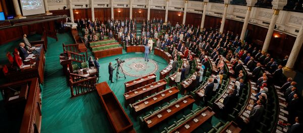 أعضاء البرلمان التونسيون الجدد يؤدون اليمين في تونس - سبوتنيك عربي