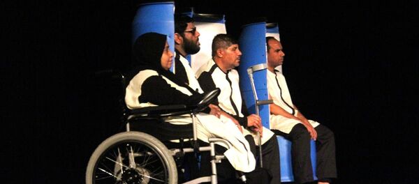 عرض مسرحي لذوي الاحتياجات الخاصة - سبوتنيك عربي