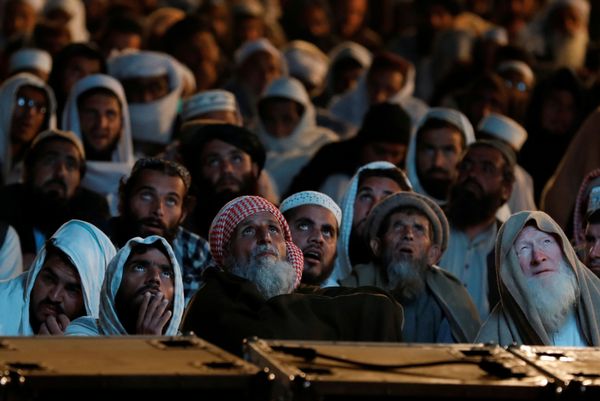 أعضاء المعارضة الباكستانية يشاركون في مسيرة الحرية في إسلام آباد، باكستان 12 نوفمبر 2019 - سبوتنيك عربي