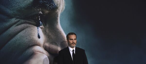 خواكين فينوكس بطل مسلسل الجوكر - سبوتنيك عربي