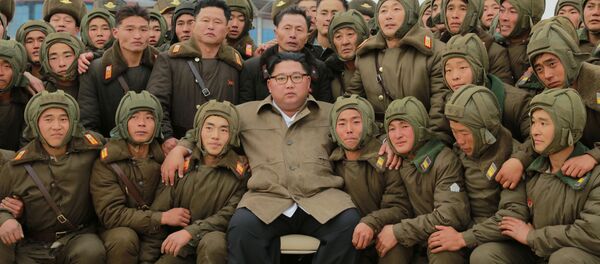 زعيم كوريا الشمالية يشرف على تدريبات جوية زعيم كوريا الشمالية يشرف على تدريبات جوية - سبوتنيك عربي