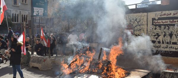 التظاهرات في وسط بيروت، لبنان 19 نوفمبر 2019 التظاهرات في وسط بيروت، لبنان 19 نوفمبر 2019 - سبوتنيك عربي
