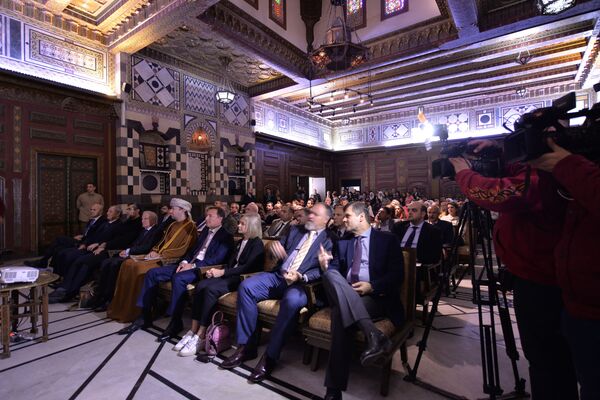 255 سنة من الخبرة الروسية لترميم الآثار السورية التي دمرها الإرهاب...صور وفيديو - سبوتنيك عربي