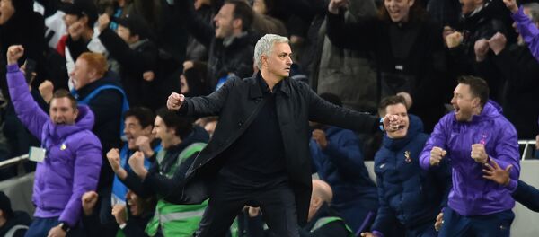 مورينيو في لقاء توتنهام واولمبياكوس - سبوتنيك عربي