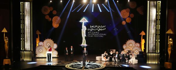 حفل ختام مهرجان القاهرة السينمائي الدولي الـ41، دار الأوبرا المصرية، 29 نوفمير/تشرين الثاني 2019 حفل ختام مهرجان القاهرة السينمائي الدولي الـ41، دار الأوبرا المصرية، 29 نوفمير/تشرين الثاني 2019 - سبوتنيك عربي