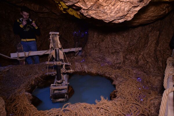 أكبر مغارة للميلاد في سوريا... رسالة المحبة والصمود إلى العالم (فيديو وصور) - سبوتنيك عربي