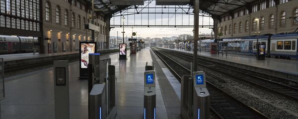 محطة قطار في مارسيليا - فرنسا - إضراب ضد قانون التقاعد - سبوتنيك عربي