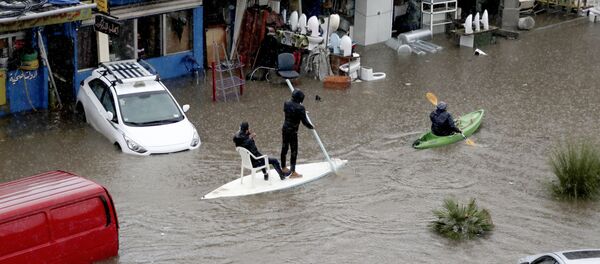 فياضانات في جنوب بيروت، لبنان 9 ديسمبر 2019 - سبوتنيك عربي