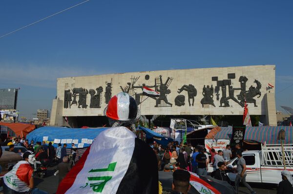 نداء لمظاهرة مليونية في بغداد وتحذير من اقتحام مقر الحكومة - سبوتنيك عربي