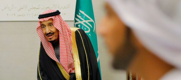 الملك سلمان في قمة مجلس التعاون الخليجي بالرياض - سبوتنيك عربي