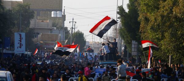 احتجاجات مناهضة للحكومة العراقية في بغداد، العراق 6 ديسمبر 2019 احتجاجات مناهضة للحكومة العراقية في بغداد، العراق 6 ديسمبر 2019 - سبوتنيك عربي