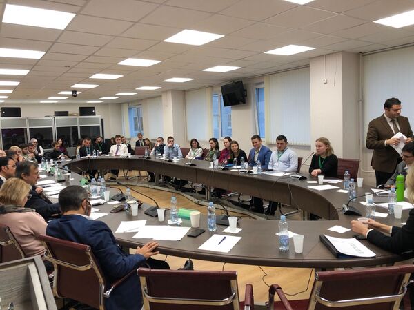 خمسة طلاب روس يحصلون على منحة دراسية في قطر - سبوتنيك عربي