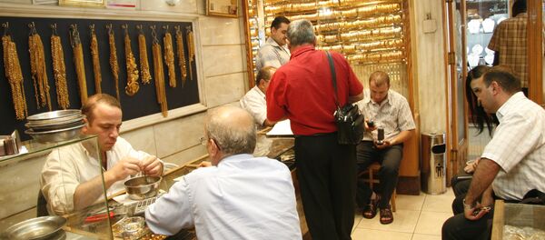 الحرب أبطأت صناعة الألماس وذهبنا يضاهي الإيطالي بأسواق دبي - سبوتنيك عربي