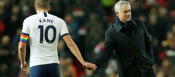 مورينيو مع هاري كين - سبوتنيك عربي