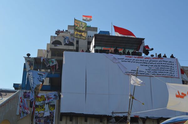 العراقيون... أول شعب عربي يحكم الحكومة ويدخلها في صراع (صور) - سبوتنيك عربي