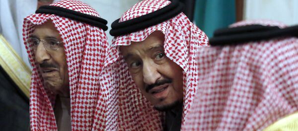 الملك سلمان والشيخ صباح الأحمد في القمة الخليجية الأربعين في الرياض - سبوتنيك عربي