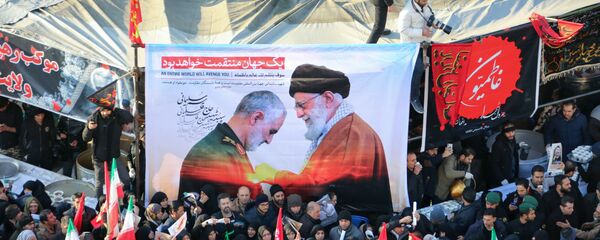 جنازة قائد فيلق القدس قاسم سليماني في العاصمة الإيرانية طهران - سبوتنيك عربي