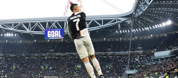 كريستيانو رونالدو لاعب يوفنتوس كريستيانو رونالدو لاعب يوفنتوس - سبوتنيك عربي