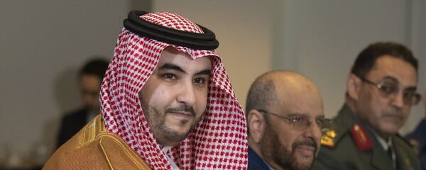 نائب وزير الدفاع السعودي الأمير خالد بن سلمان في اجتماع مع وزير الدفاع الأمريكي مارك إسبر في البنتاغون - سبوتنيك عربي
