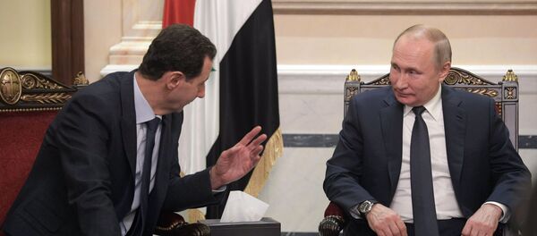 الرئيس الروسي فلاديمير بوتين والرئيس السوري بشار الأسد خلال اجتماع في دمشق - سبوتنيك عربي