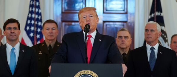 الرئيس الأمريكي ترامب يلقي بيانًا عن إيران في البيت الأبيض بواشنطن - سبوتنيك عربي