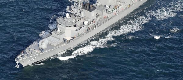 مدمرة قوة الدفاع الذاتي البحرية اليابانية تاكانامي تبحر قبالة يوكوسوكا - سبوتنيك عربي